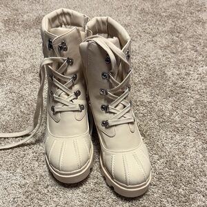 NWOT Madden Girl Cream Ankle Boots